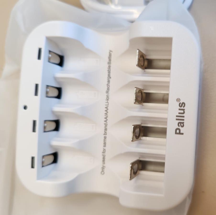 Pallus Charger for Rechargeable AA/AAA Lithium Batteries.