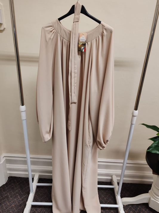 Abaya Dress Cream Beige – Gathered Tie-Neck Elegant Modest Maxi Abaya