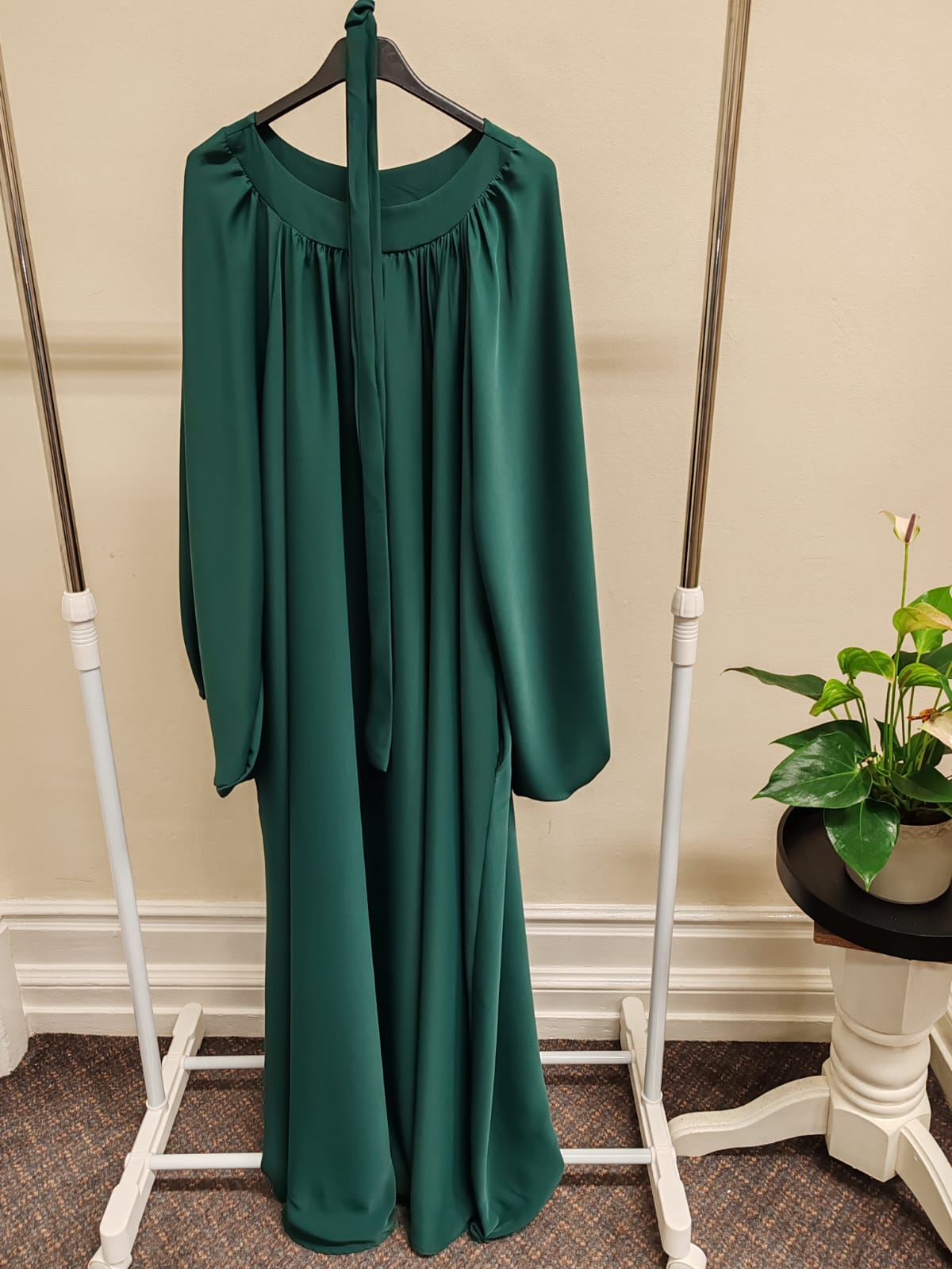 Abaya Elegant Emerald Green Modest Silk-Touch Abaya